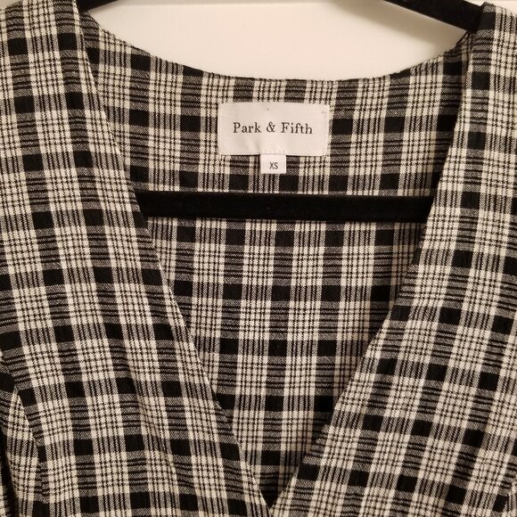 Park & Fifth Plaid Maxi Dress - Picture 3 of 3